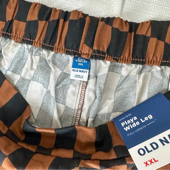 OLD NAVY High Waisted Playa Wide Leg Drapey Pants Brown Checkered Print NWT - Picture 7 of 8